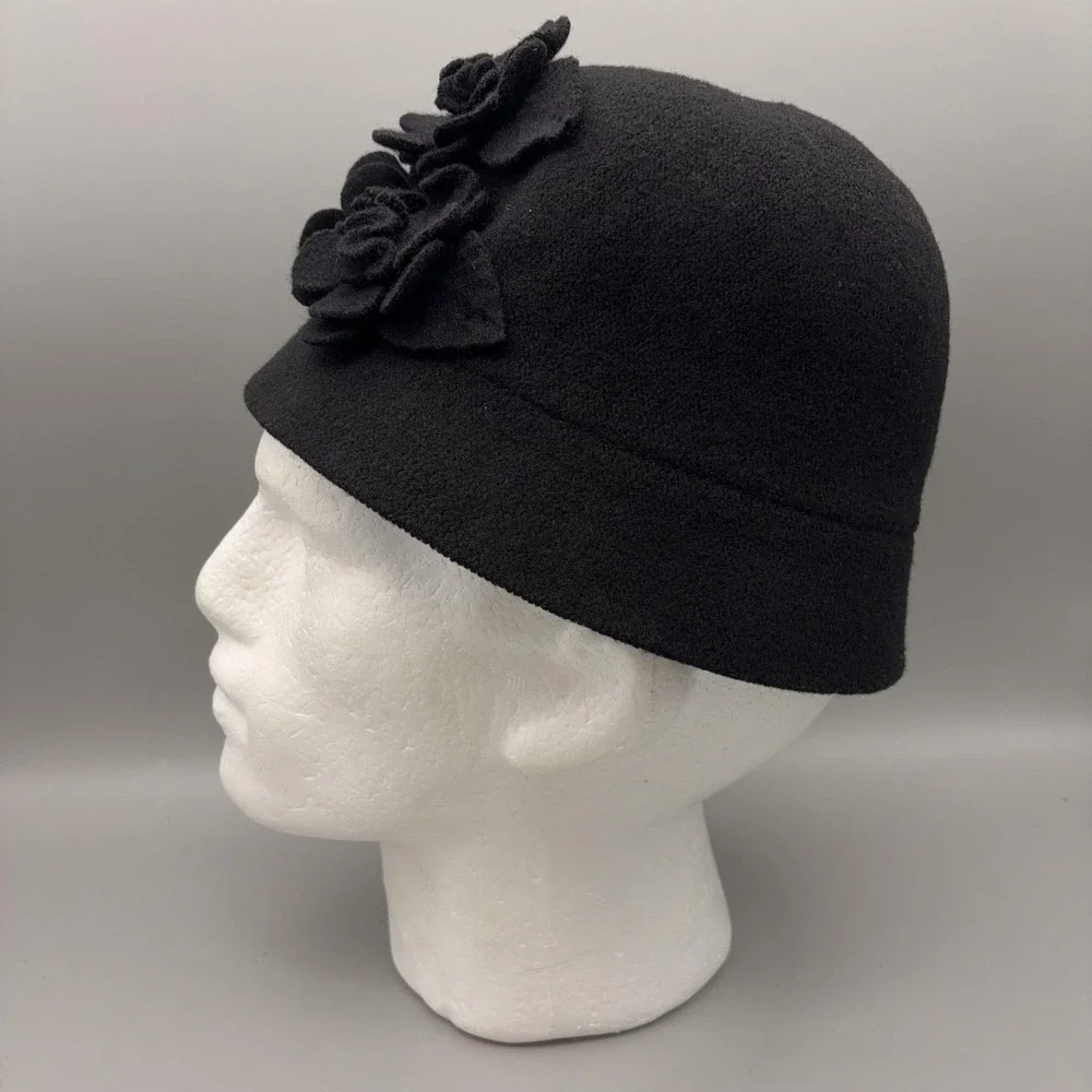 Badgley Mischka Hat Cloche Womens One Size Black Wool Felt Floral 20s Style